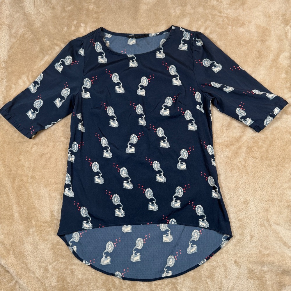 Sugarhill Boutique Navy Gramophone Heart Print High Low Shirt Top US 6 UK 10